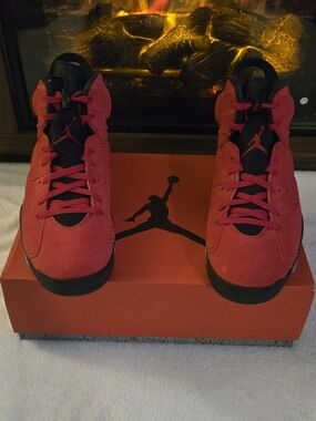 🖤❤️🔥🔥Nike Air Jordan Retro 6 Men’s Sneakers - Red/Black Brand New In OG Box!